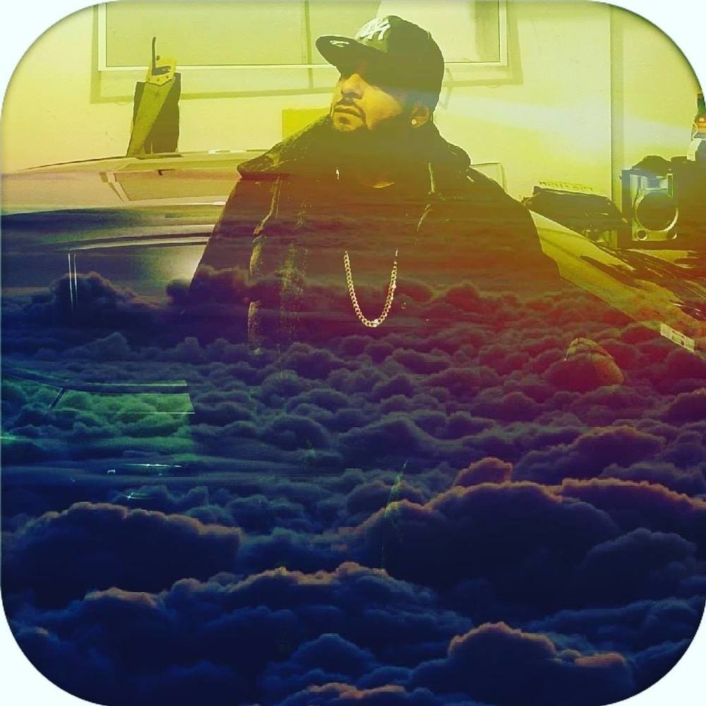 Meet your Posher, Luis